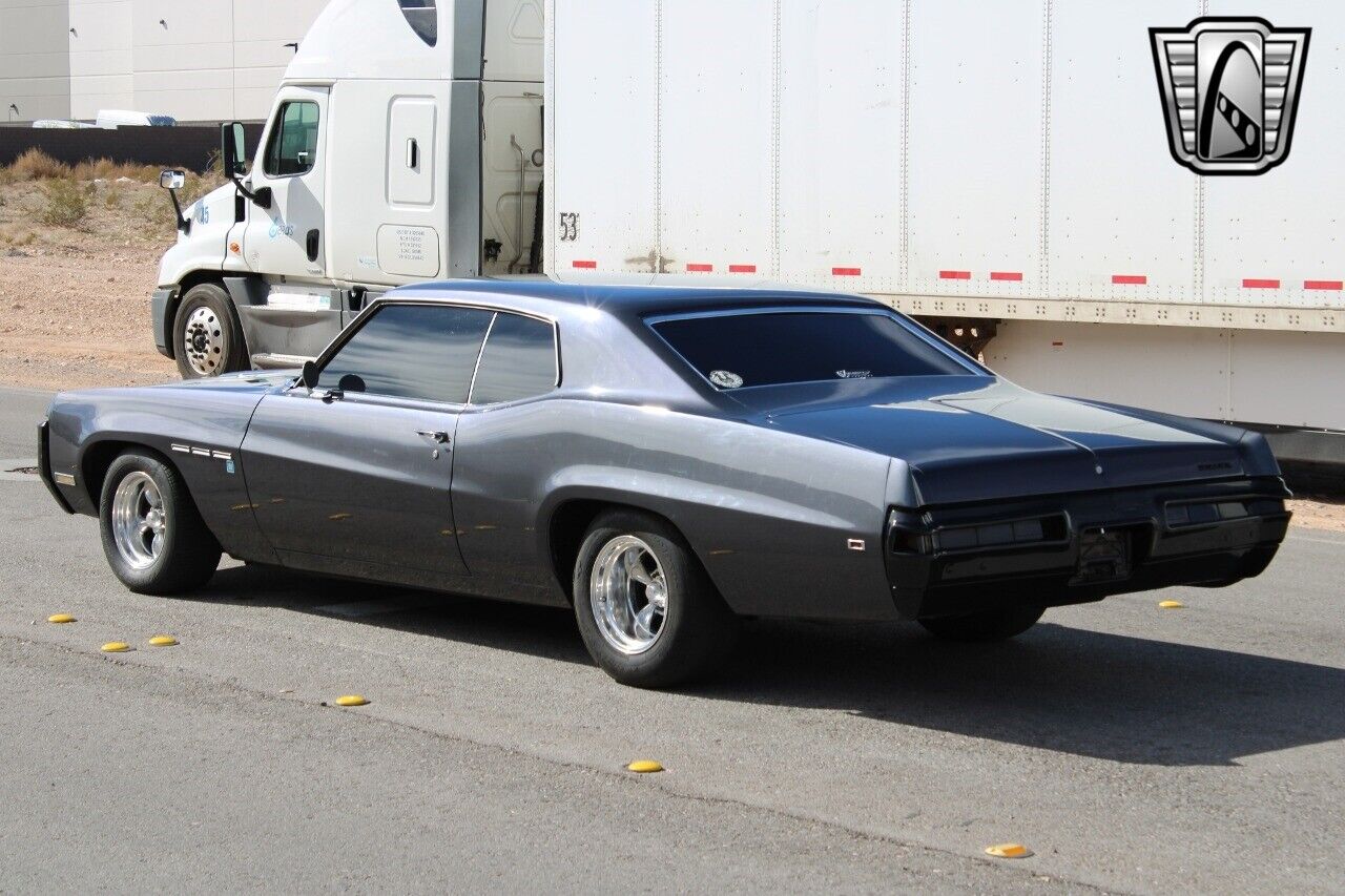 Buick-LeSabre-1970-Gray-Black-1609-7