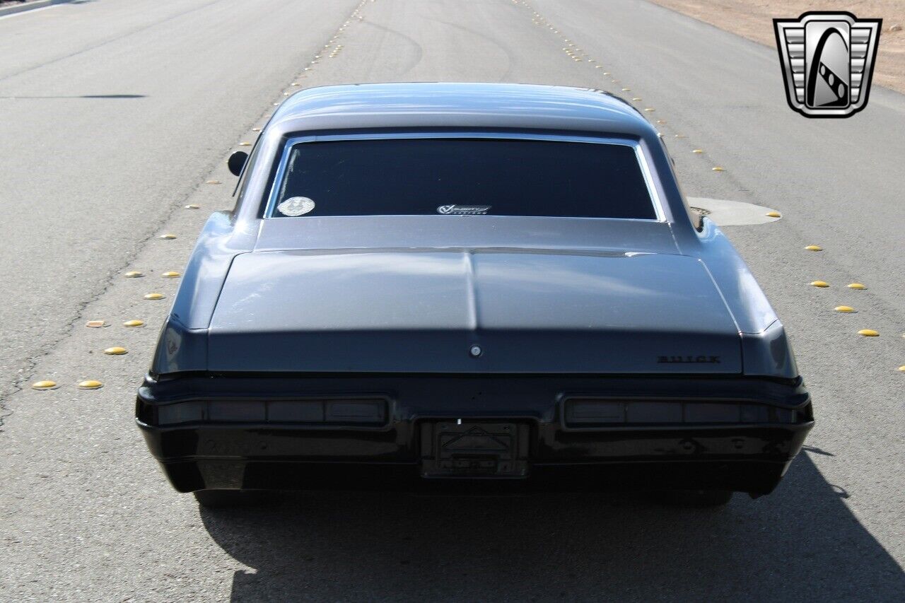 Buick-LeSabre-1970-Gray-Black-1609-8