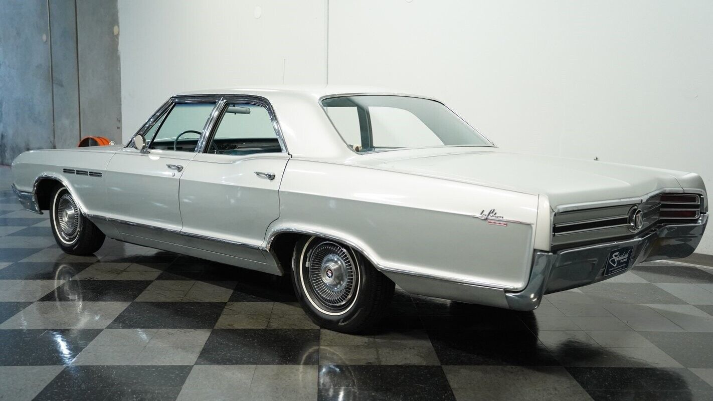 Buick-LeSabre-Berline-1965-Silver-Blue-106415-7