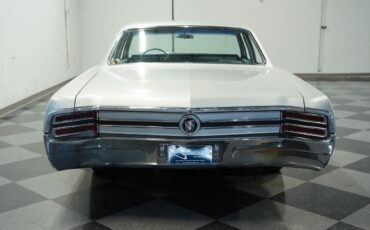 Buick-LeSabre-Berline-1965-Silver-Blue-106415-9