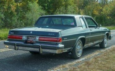 Buick-LeSabre-Coupe-1985-39806-2