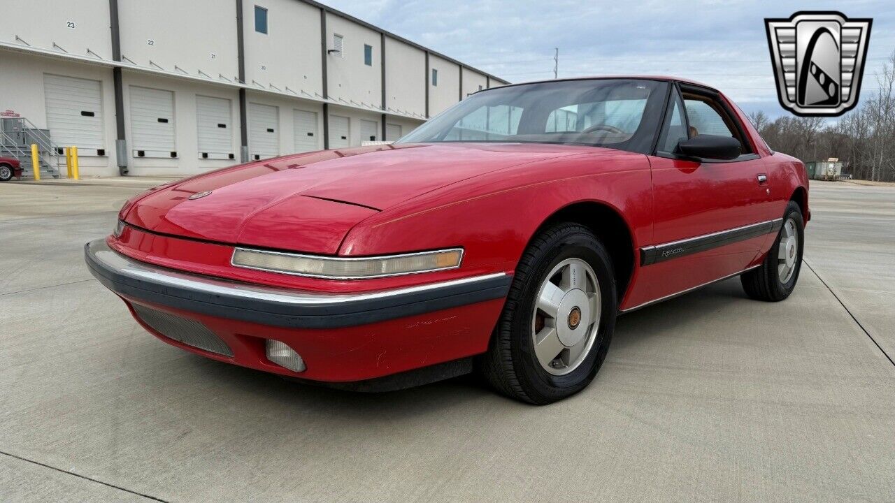 Buick-Reatta-Coupe-1989-Red-Tan-137451-2