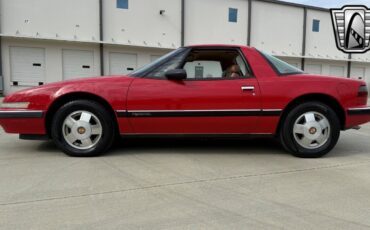 Buick-Reatta-Coupe-1989-Red-Tan-137451-3