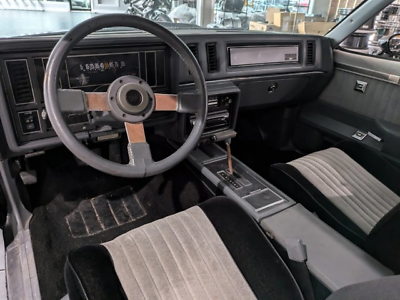 Buick-Regal-1986-Black-Gray-116133-15