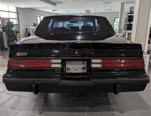 Buick-Regal-1986-Black-Gray-116133-4