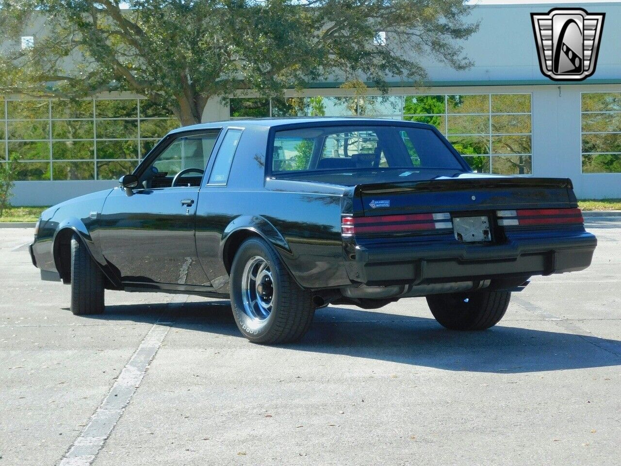 Buick-Regal-1987-Black-Gray-140045-3