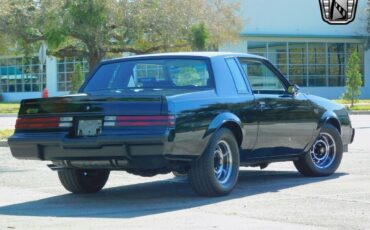 Buick-Regal-1987-Black-Gray-140045-4