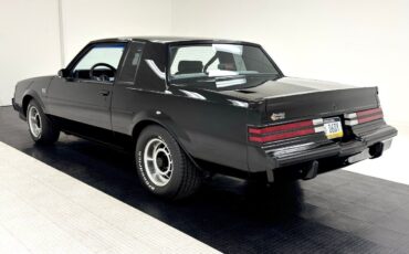 Buick-Regal-1987-Black-Gray-15867-2