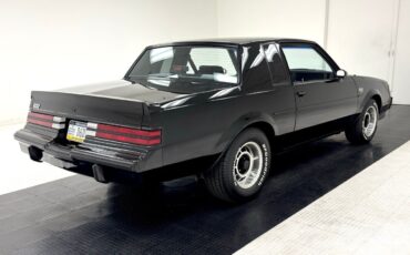 Buick-Regal-1987-Black-Gray-15867-4