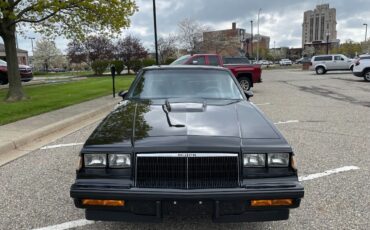 Buick-Regal-Coupe-1986-Black-Black-2746-2