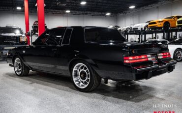 Buick-Regal-Coupe-1987-Black-Gray-125593-2