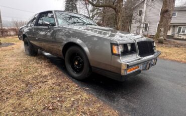 Buick-Regal-turbo-1987-209214-1