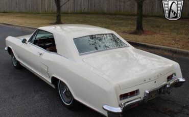 Buick-Riviera-1963-White-Brown-150459-7