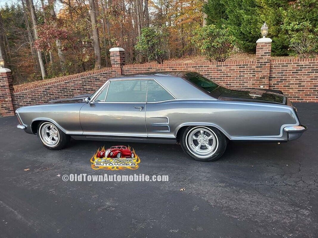 Buick-Riviera-1964-Silver-Black-105972-3