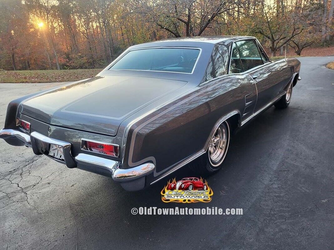 Buick-Riviera-1964-Silver-Black-105972-4