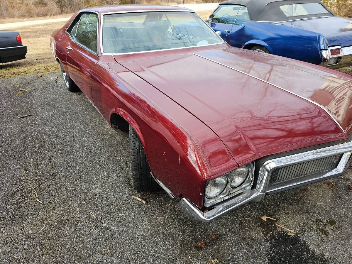 Buick-Riviera-1970-143231-1