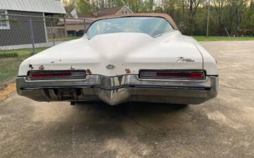 Buick-Riviera-1972-white-84008-2