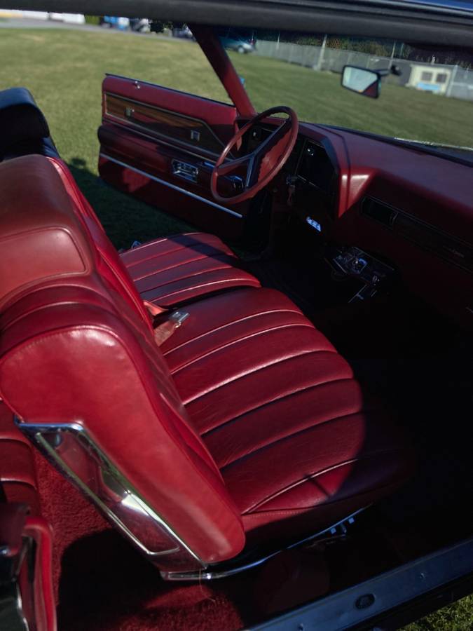 Buick-Riviera-1973-brown-109145-11