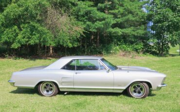 Buick-Riviera-Coupe-1963-Black-Black-30497-5