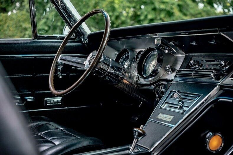 Buick-Riviera-Coupe-1964-Silver-Black-86090-8