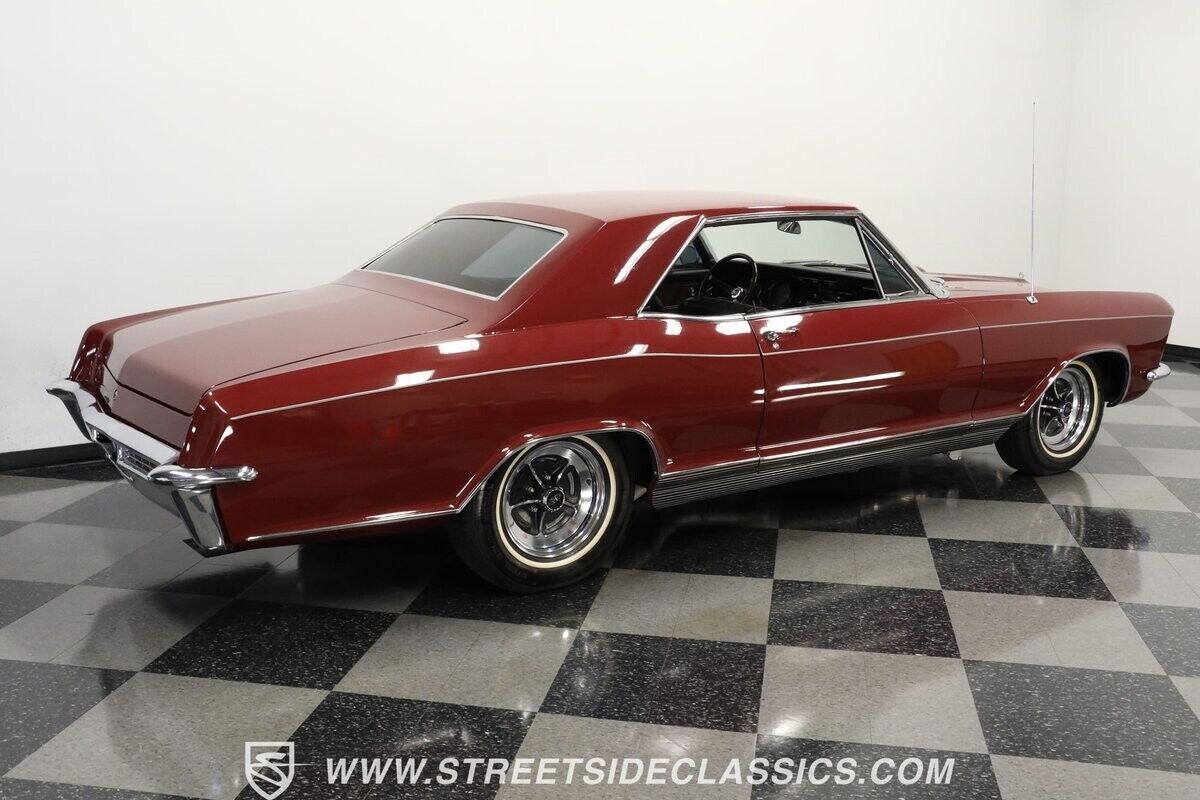 Buick-Riviera-Coupe-1965-Burgundy-Black-126892-11