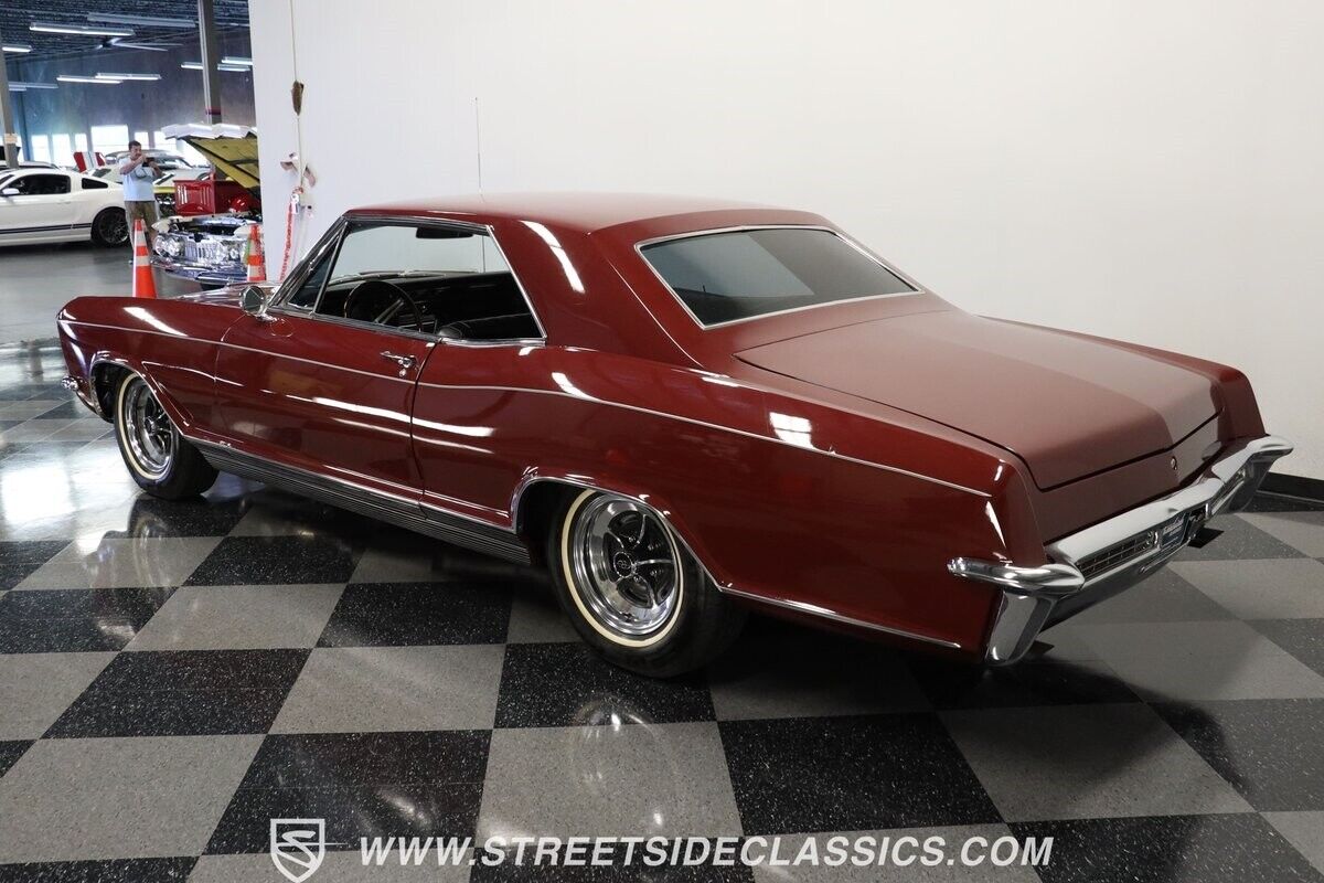 Buick-Riviera-Coupe-1965-Burgundy-Black-126892-6