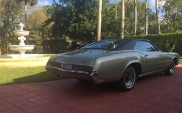 Buick-Riviera-Coupe-1967-Green-Black-149669-5