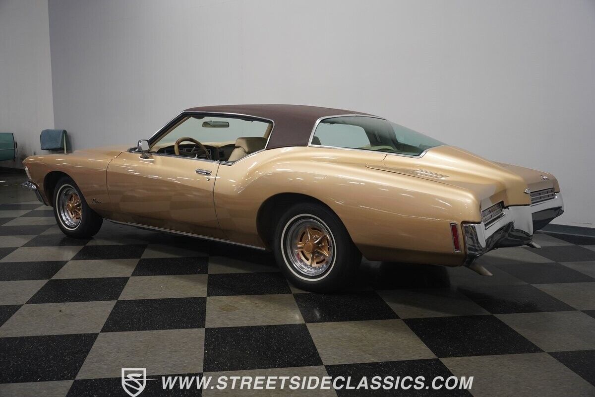 Buick-Riviera-Coupe-1971-Gold-Sandal-Wood-142660-10