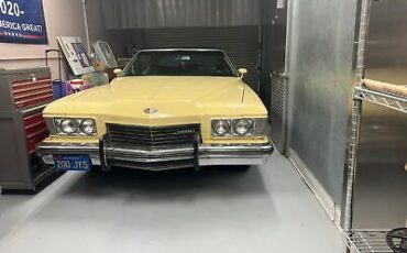 Buick-Riviera-Coupe-1973-Yellow-White-111045-1