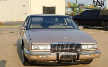 Buick-Riviera-Coupe-1989-Brown-Tan-99052-10