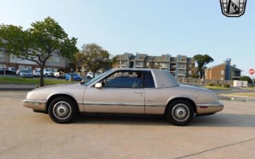 Buick-Riviera-Coupe-1989-Brown-Tan-99052-3