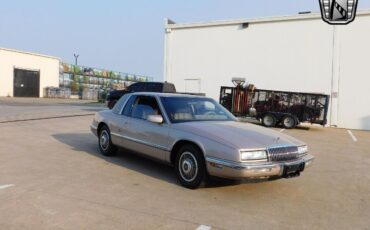 Buick-Riviera-Coupe-1989-Brown-Tan-99052-9