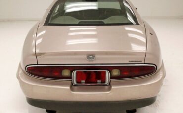 Buick-Riviera-Coupe-1995-Silver-Beige-49157-3