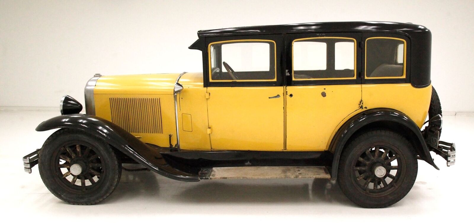 Buick-Series-116-Berline-1929-Yellow-Tan-140645-1