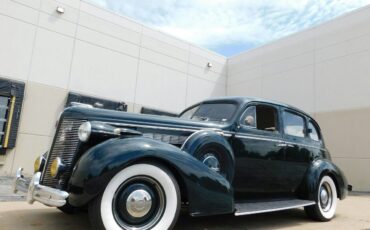 Buick-Series-40-Berline-1937-Green-Tan-3779-10