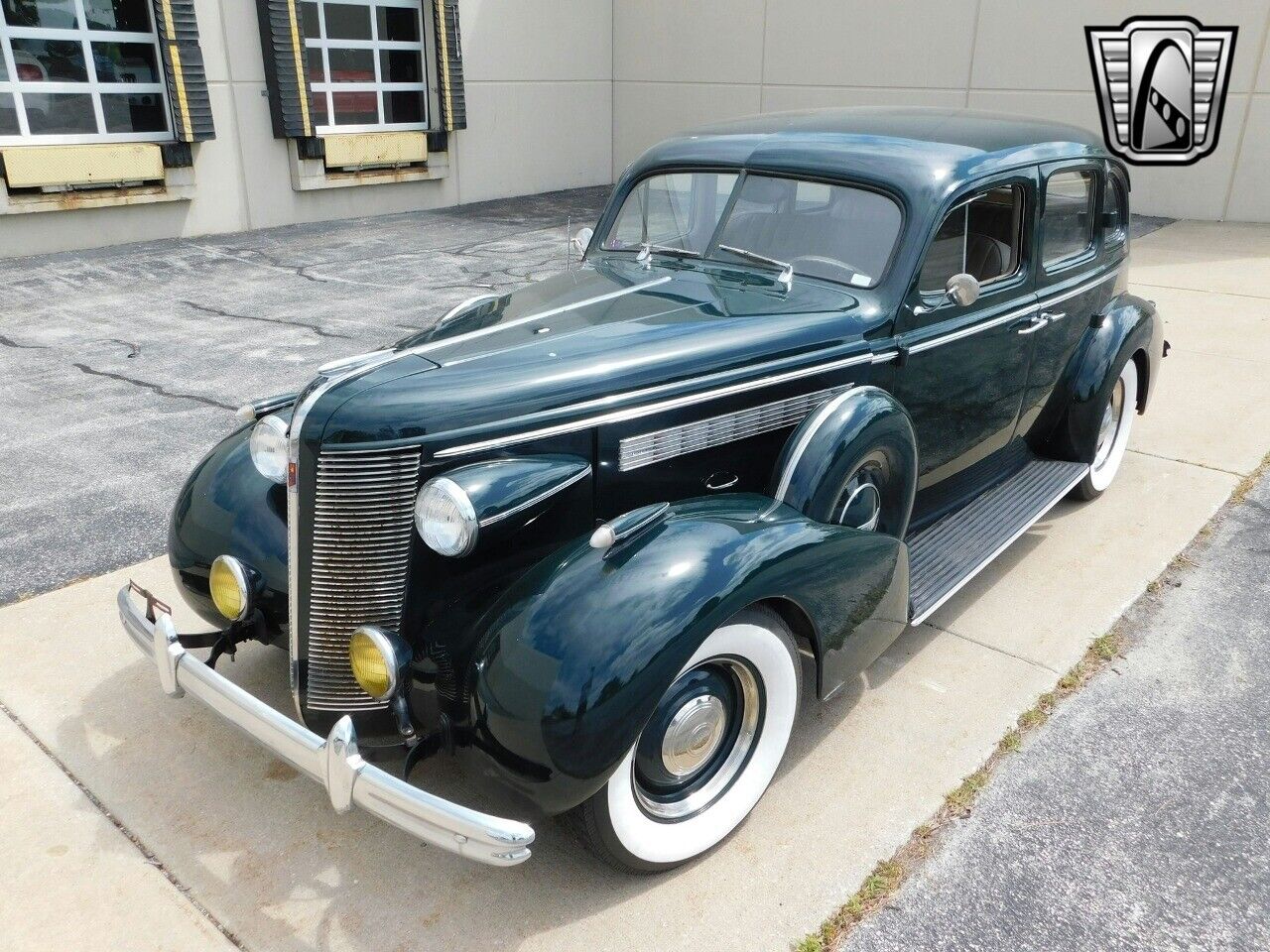 Buick-Series-40-Berline-1937-Green-Tan-3779-2