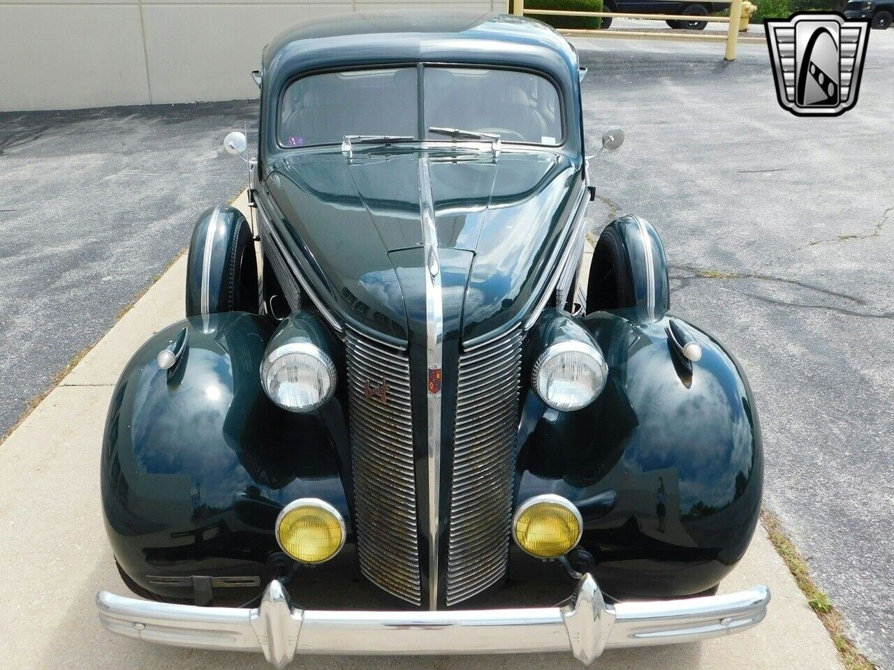 Buick-Series-40-Berline-1937-Green-Tan-3779-3