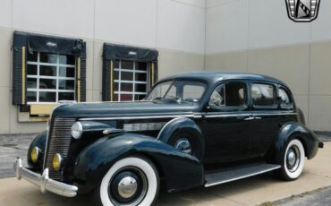 Buick-Series-40-Berline-1937-Green-Tan-3779-7