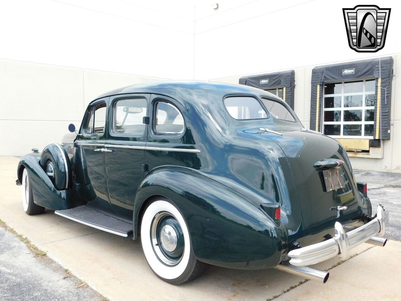 Buick-Series-40-Berline-1937-Green-Tan-3779-9