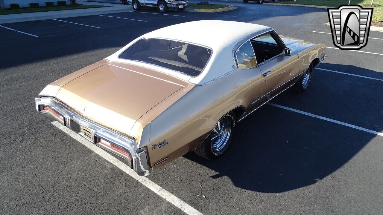 Buick-Skylark-1972-Gold-White-156390-10