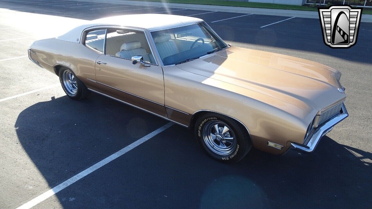 Buick-Skylark-1972-Gold-White-156390-4