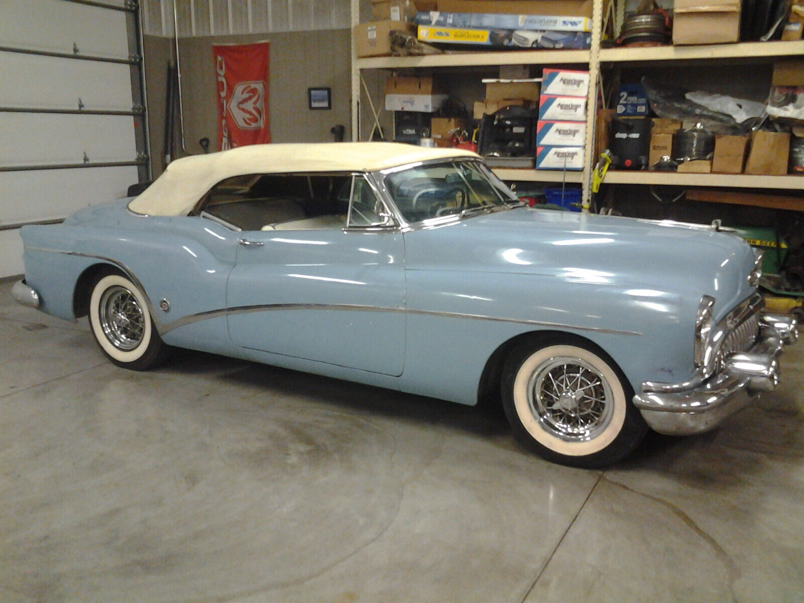 Buick-Skylark-Cabriolet-1953-Blue-98170-2