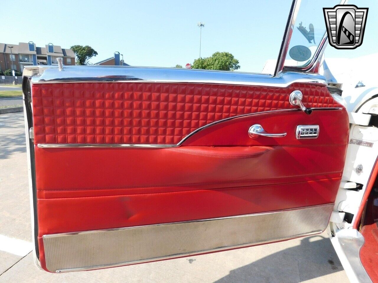 Buick-Skylark-Cabriolet-1954-White-Red-97932-10