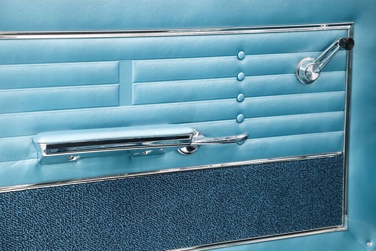 Buick-Skylark-Cabriolet-1965-Blue-Blue-0-7