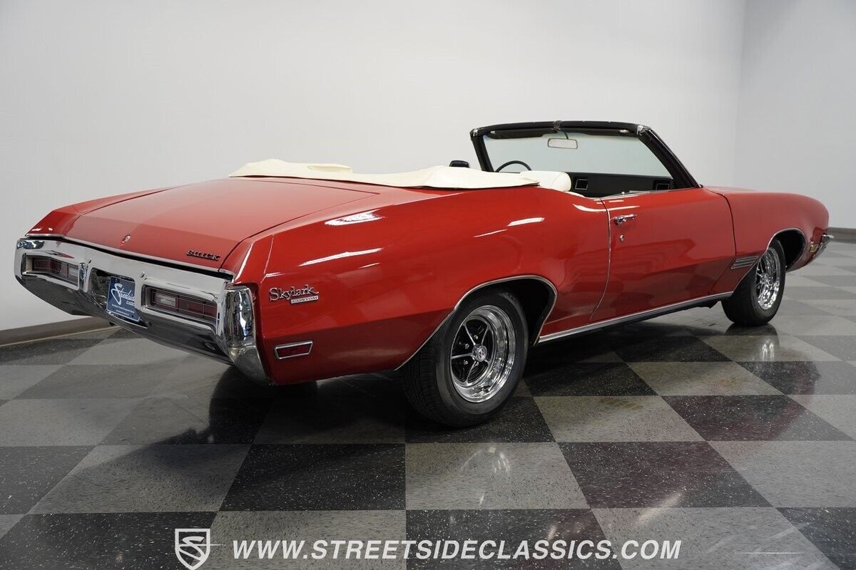 Buick-Skylark-Cabriolet-1971-Red-White-108314-7