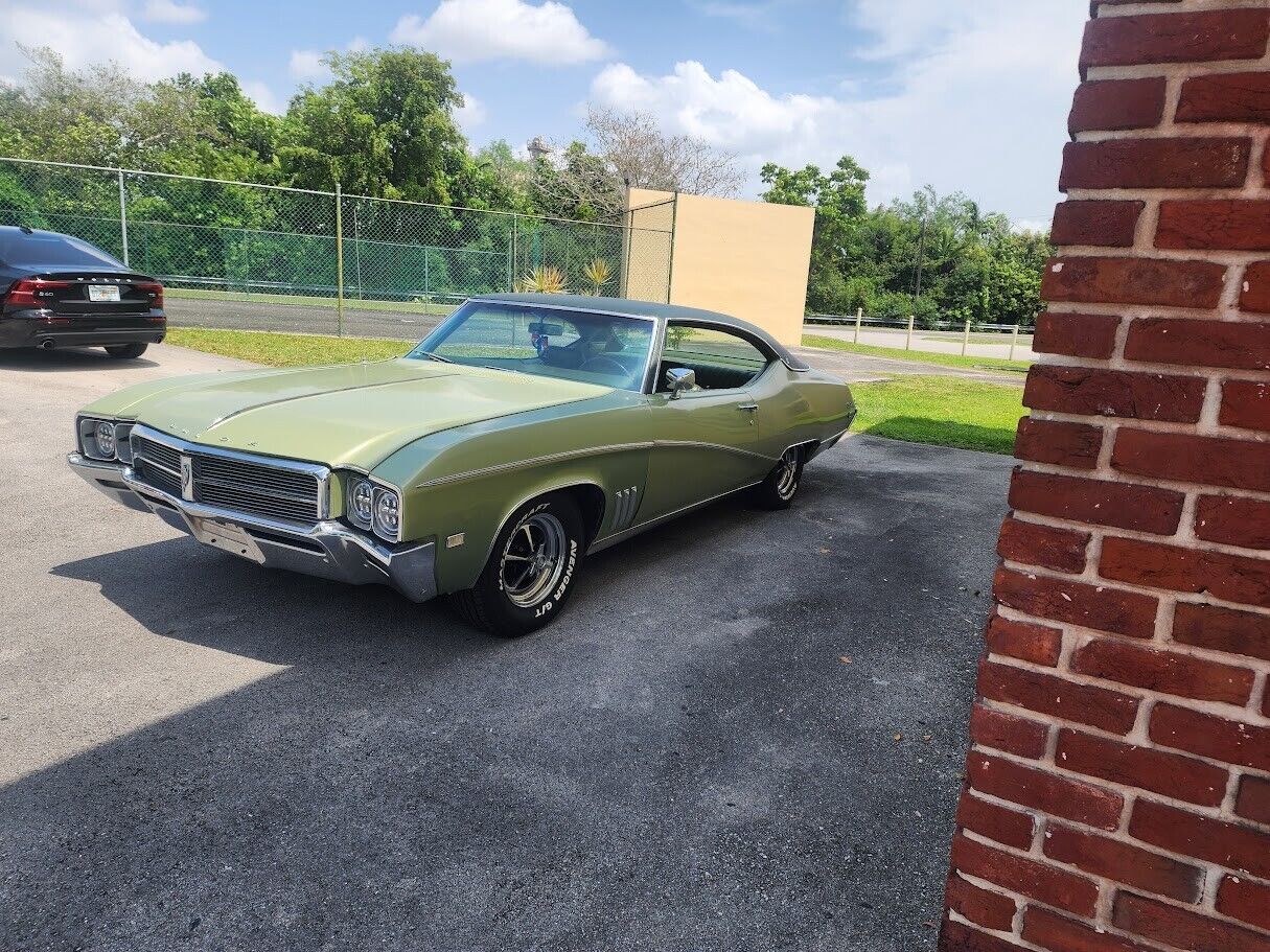 Buick-Skylark-Coupe-1969-Green-Green-157106-1