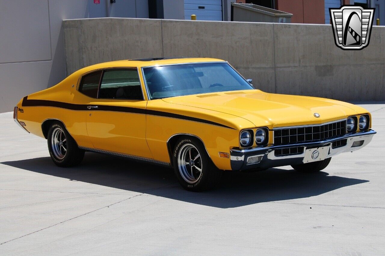 Buick-Skylark-Coupe-1972-Yellow-Tan-3397-4