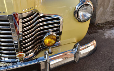 Buick-Special-Coupe-1941-Cream-Green-4809-12