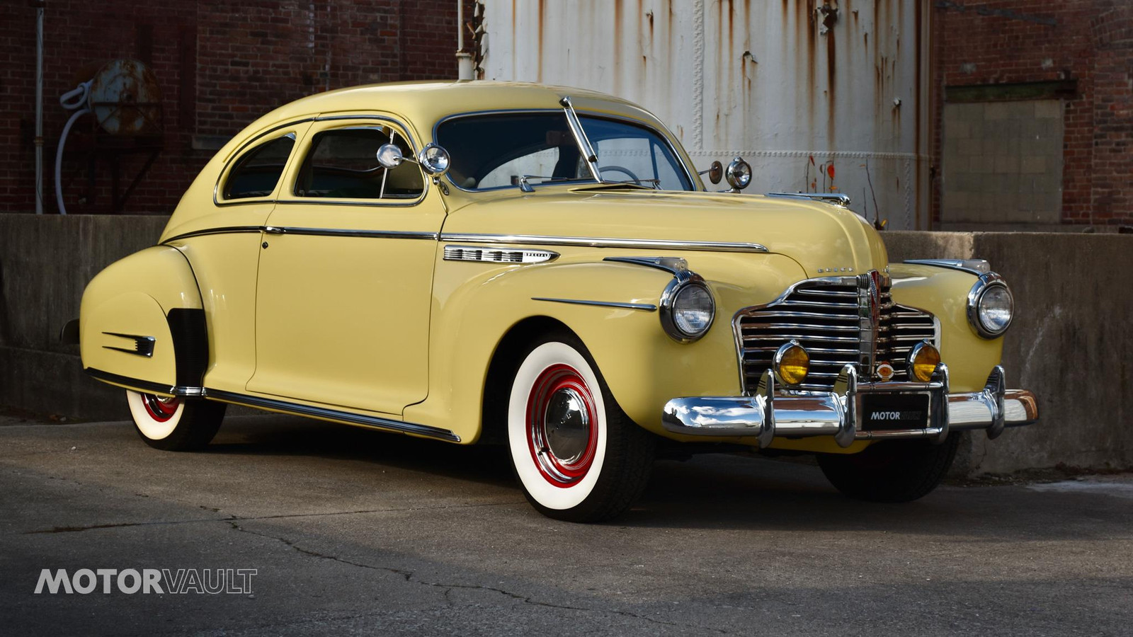 Buick-Special-Coupe-1941-Cream-Green-4809-16