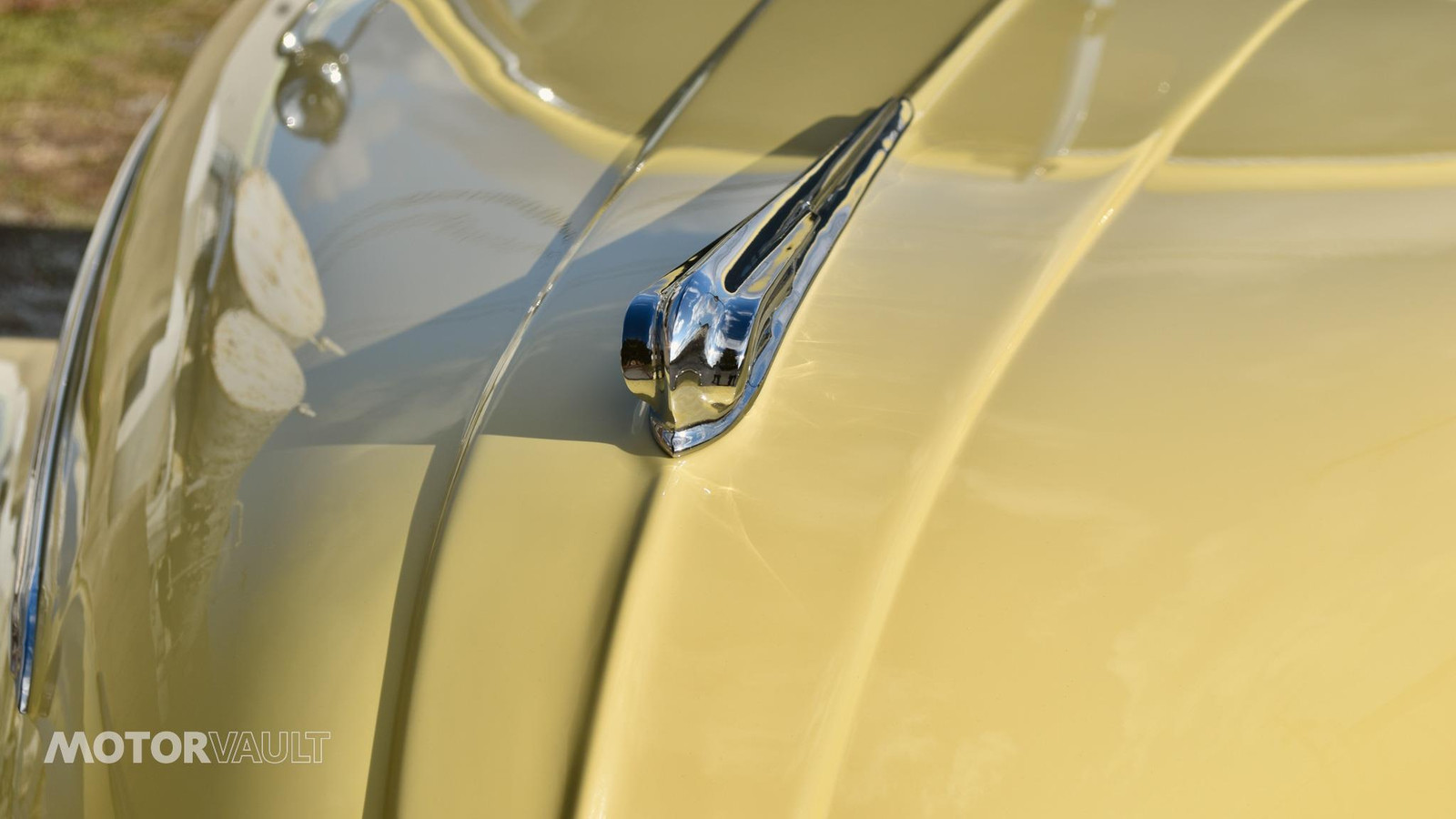 Buick-Special-Coupe-1941-Cream-Green-4809-22